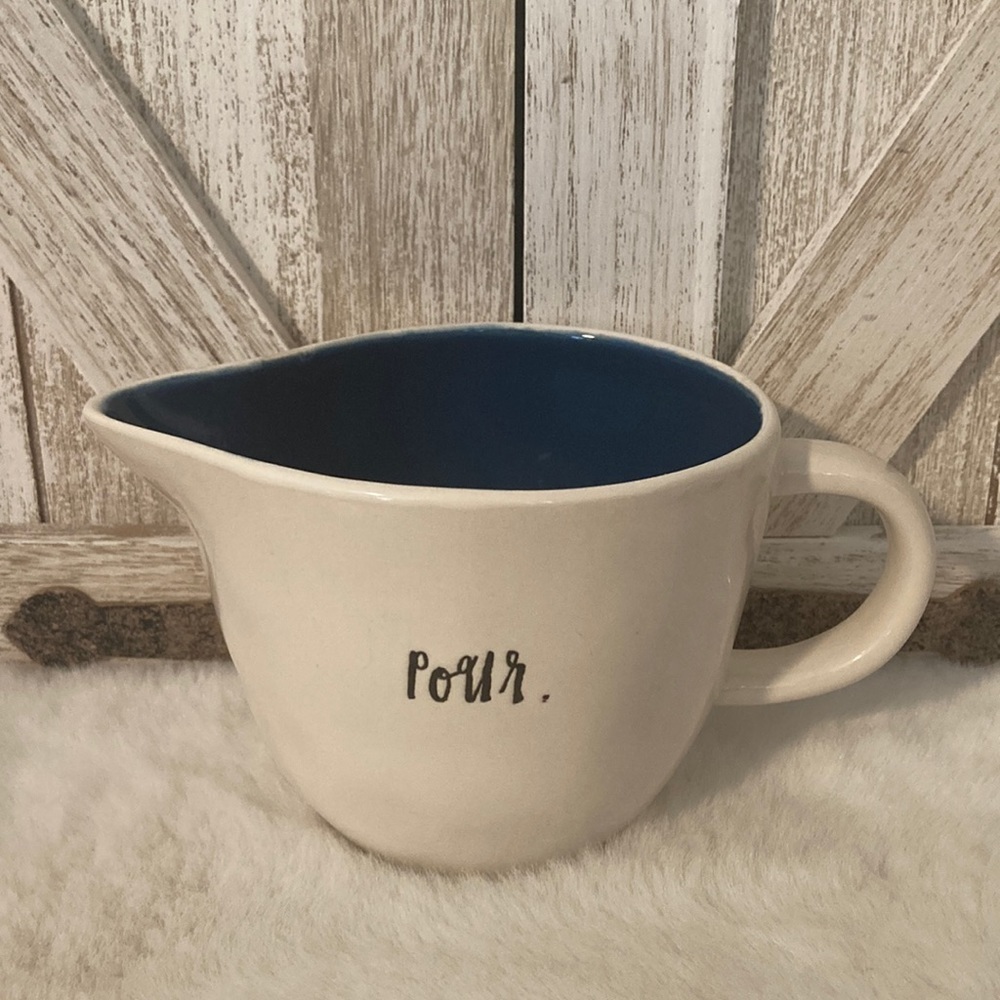 Rae Dunn Pour Creamer